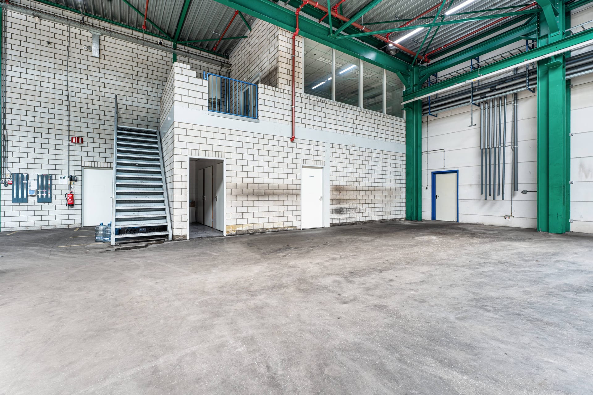 Waterbeemd 1, Hal 2 in Helmond