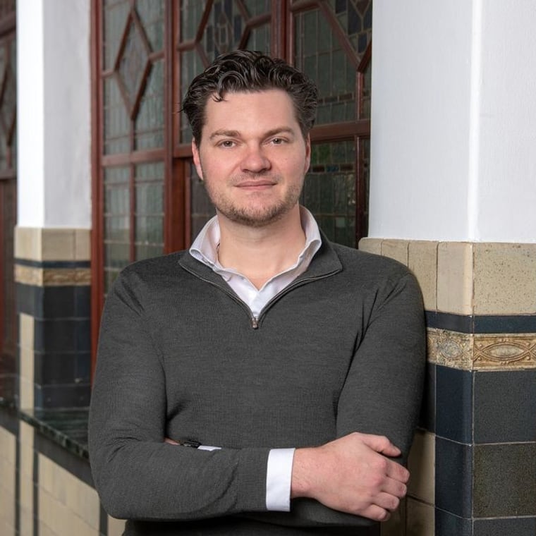 Mike van Riet, Bedrijfsmakelaar bij RSP Makelaars